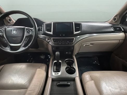 Used 2017 Honda Pilot EX-L image 9