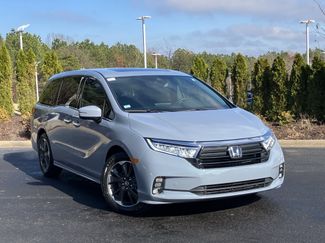 Certified 2024 Honda Odyssey Elite video 2