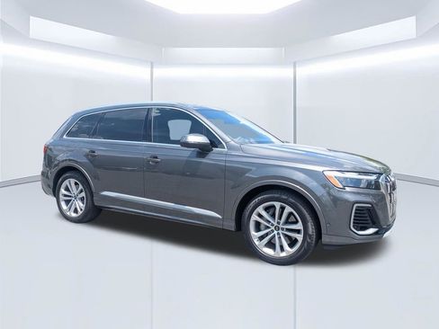 Used 2026 Audi Q7 3.0T Premium Plus w/ Premium Plus Package AWD/4WD image 9