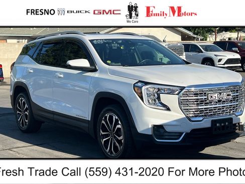 Used 2022 GMC Terrain SLT AWD/4WD image 1