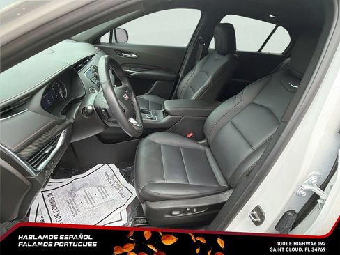 Certified 2022 Cadillac XT4 Sport w/ LPO, ONYX Package FWD image 14
