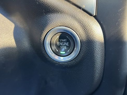 Used 2019 Chevrolet Silverado 1500 RST image 12