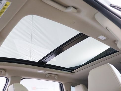 Used 2023 Acura MDX SH-AWD image 27