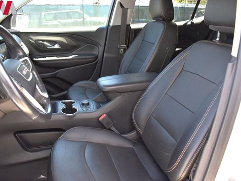 Used 2020 GMC Terrain SLT w/ Preferred Package image 11