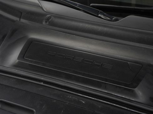 Used 2005 Porsche 911 Carrera S image 32