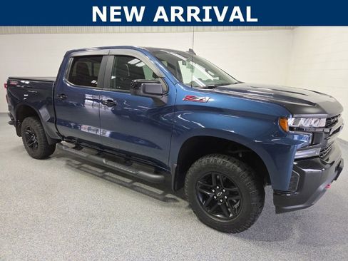 Used 2021 Chevrolet Silverado 1500 LT Trail Boss w/ Convenience Package II image 1