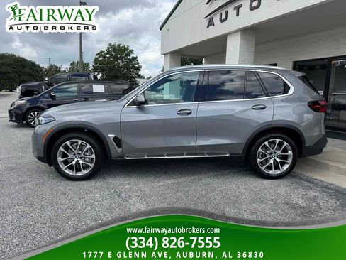 Used 2026 BMW X5 sDrive40i RWD image 9