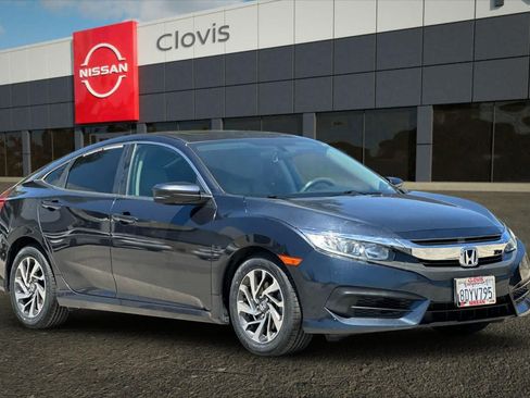 Used 2018 Honda Civic EX image 10