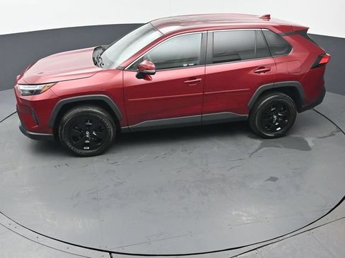 Used 2023 Toyota RAV4 LE AWD/4WD image 37