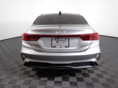 Used 2023 Kia Forte LXS w/ LXS Technology Package FWD image 13