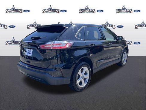 Used 2021 Ford Edge SE w/ Cargo Accessory Package image 5