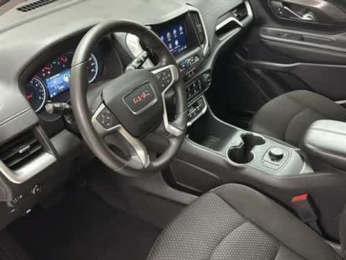 Used 2024 GMC Terrain SLE w/ Elevation Edition AWD/4WD image 27