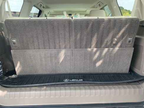 Used 2019 Lexus GX 460 Luxury AWD/4WD image 34