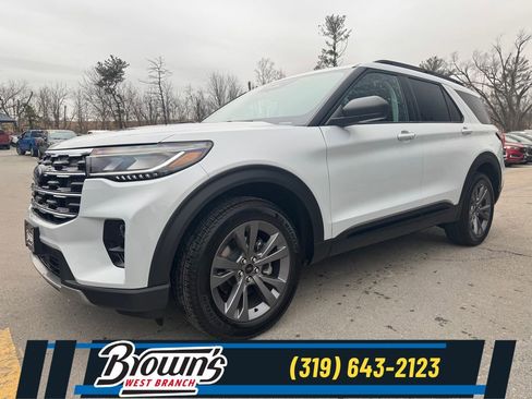 New 2026 Ford Explorer Active w/ Active Comfort Package image 1