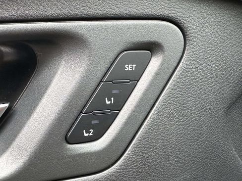 Certified 2024 Nissan Ariya AWD image 35