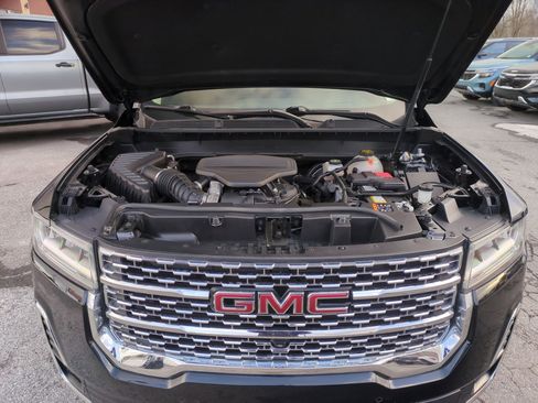 Used 2023 GMC Acadia Denali w/ Black Diamond Edition image 17