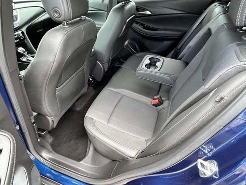 Used 2023 Buick Encore GX Select FWD image 9