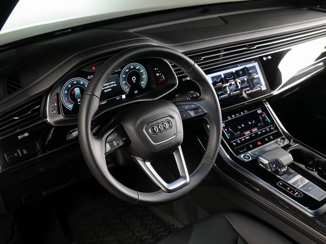 Certified 2026 Audi Q7 3.0T Premium Plus w/ Premium Plus Package AWD/4WD image 3