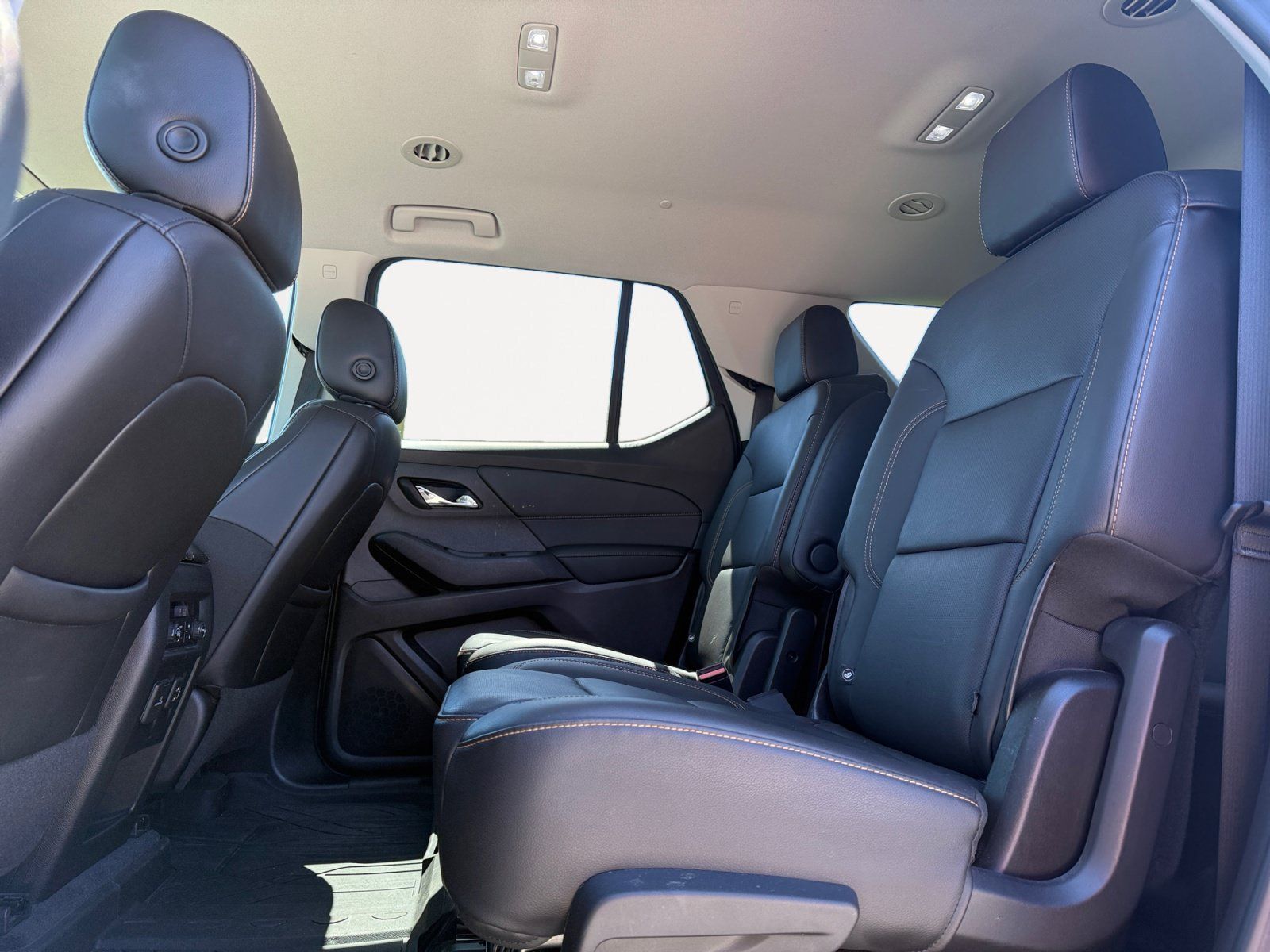 Certified 2021 Chevrolet Traverse Premier w/ LPO, Floor Liner Package AWD/4WD image 13