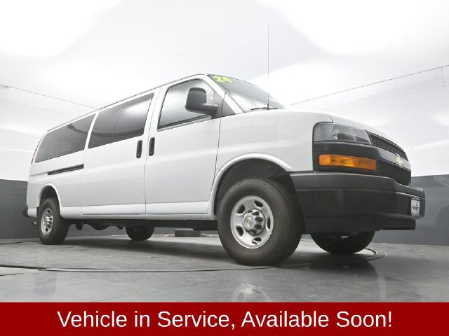 Used 2024 Chevrolet Express 3500 LS RWD image 33