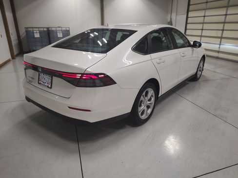 New 2026 Honda Accord LX image 13