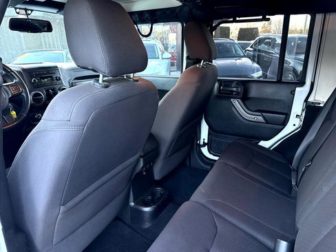 Used 2016 Jeep Wrangler Unlimited Sport w/ Quick Order Package 24S image 19