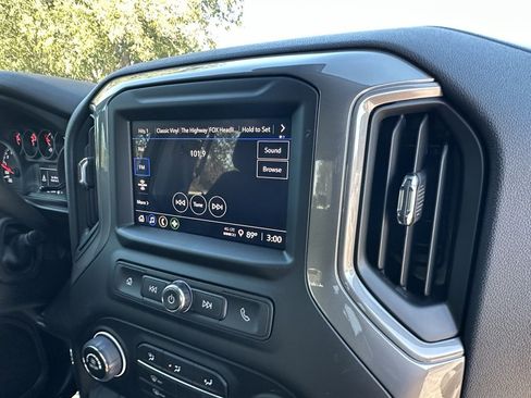 New 2026 Chevrolet Silverado 1500 Custom Trail Boss w/ Dark Appearance Package image 19