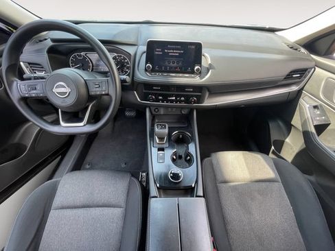 Used 2024 Nissan Rogue SV AWD/4WD image 10