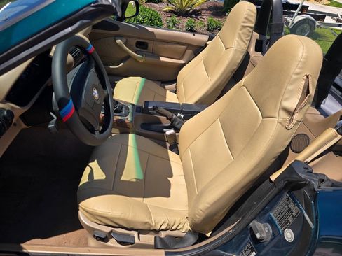 Used 1999 BMW Z3 2.5i RWD image 20