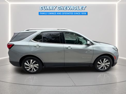 Used 2023 Chevrolet Equinox Premier AWD/4WD image 14