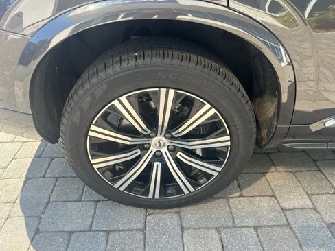 Used 2025 Volvo XC90 B5 Core w/ Climate Package AWD/4WD image 39