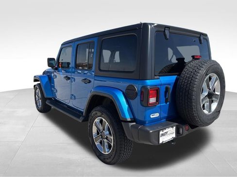 Used 2022 Jeep Wrangler Unlimited Sahara w/ Cold Weather Group AWD/4WD image 7
