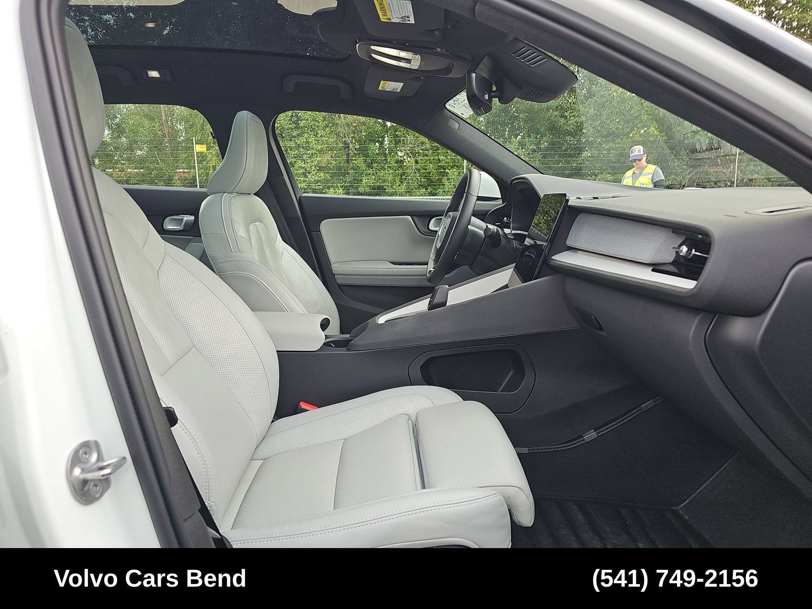 Used 2023 Polestar Polestar 2 w/ Pilot Pack AWD/4WD image 9