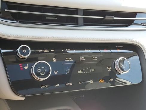 Certified 2026 INFINITI QX60 Pure w/ Cargo Package image 30