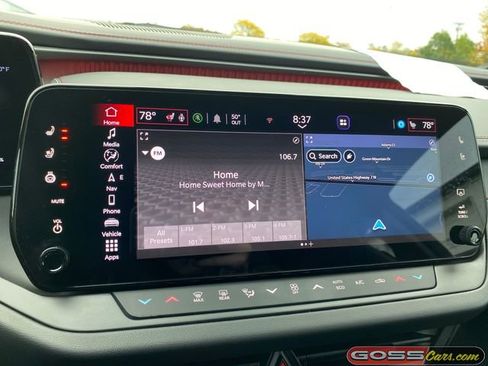 Used 2024 Dodge Charger R/T Scat Pack w/ Plus Group image 11