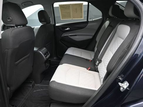 Used 2021 Chevrolet Equinox LT AWD/4WD image 10