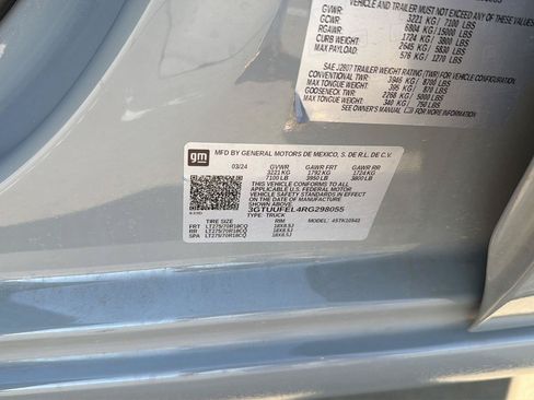 Used 2024 GMC Sierra 1500 AT4X AWD/4WD image 45