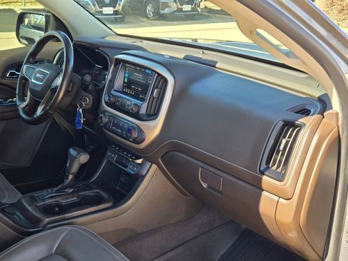 Certified 2021 GMC Canyon Denali image 29