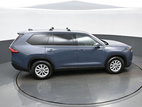Used 2024 Toyota Grand Highlander AWD image 41