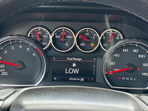 Certified 2021 Chevrolet Silverado 1500 LT Trail Boss w/ Convenience Package II AWD/4WD image 33