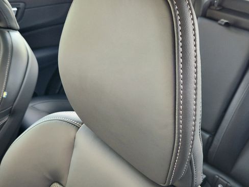 New 2026 Volvo XC60 B5 Ultra w/ Protection Package Premier image 16