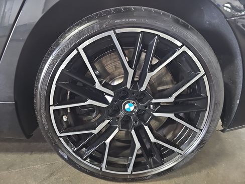 Certified 2026 BMW M850i xDrive w/ M Carbon Exterior Package AWD/4WD image 31