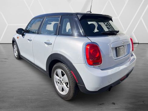 Used 2015 MINI Cooper 4-Door Hardtop FWD image 8