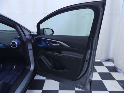 Used 2024 Chevrolet Equinox EV LT AWD/4WD image 23