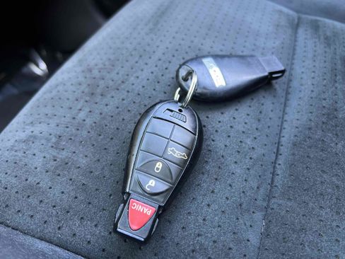 Used 2010 Dodge Challenger SRT8 w/ SRT Option Group II image 9