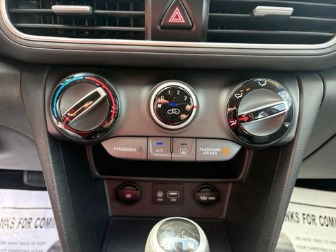 Used 2021 Hyundai Kona SE FWD image 18