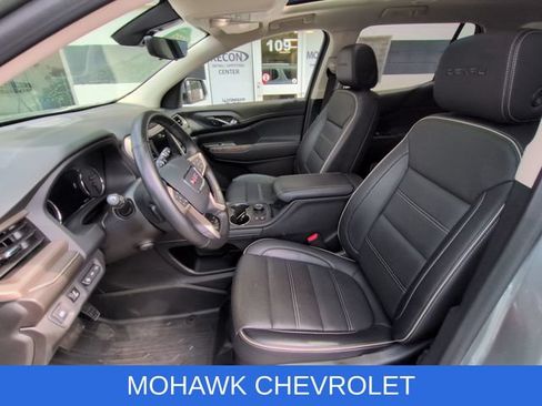 Used 2023 GMC Acadia Denali w/ Denali Ultimate Package AWD/4WD image 21