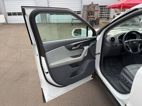 Used 2020 Chevrolet Blazer LT AWD/4WD image 10