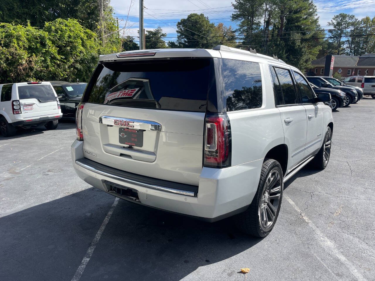 Used 2017 GMC Yukon Denali w/ Open Road Package AWD/4WD image 6