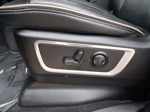 Used 2022 RAM 1500 Laramie image 27